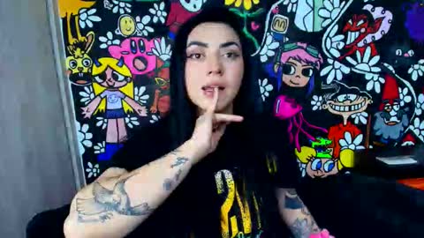 Maurenth  online show from October 17, 1:31 am