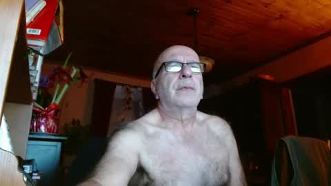 Maurice online show from January 11, 11:34 am