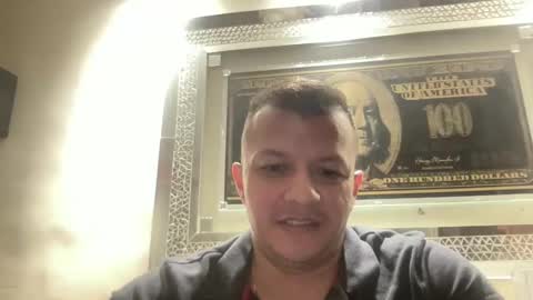 maurodcali online show from February 16, 2:21 pm