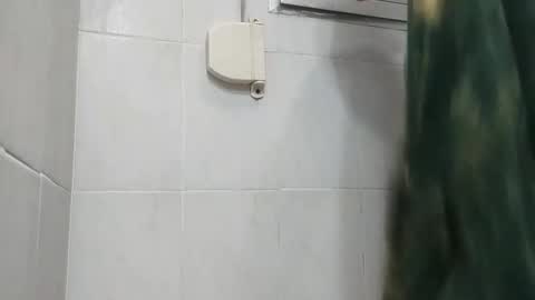 Snapshot of mauroo2025 chatting on February 3, 10:43 pm mauroo2025 online show from February 3, 10:43 pm