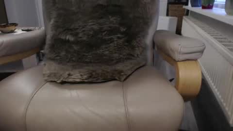 mav1962 online show from October 24, 6:03 am