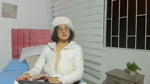 Maverick online show from April 15, 5:38 pm