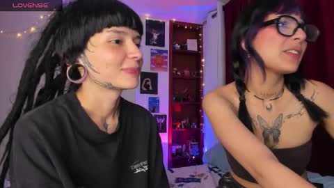 mavimist_ online show from March 27, 2:06 am