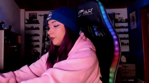 Hilary online show from September 23, 11:44 pm