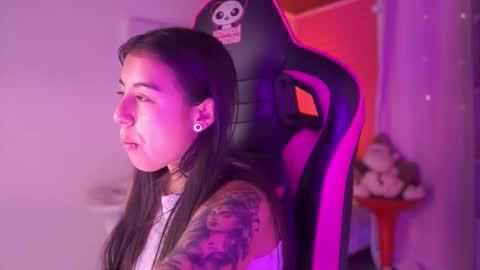 MAVY online show from February 2, 8:27 pm