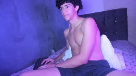 max7777994 online show from February 26, 4:27 am