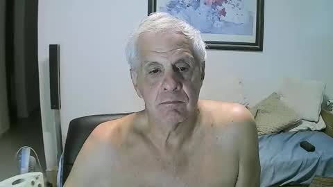 max_2017 online show from March 14, 3:54 am