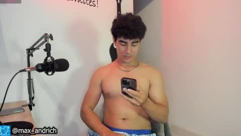 Max... online show from April 15, 2:59 am