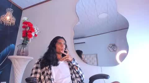 MAX online show from December 23, 3:13 am