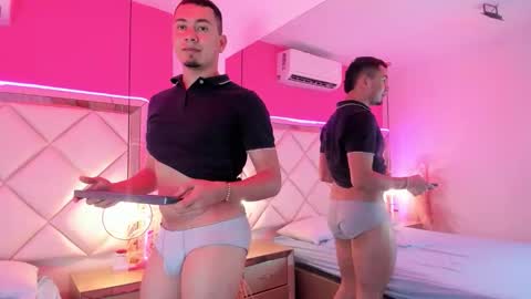 max_huntter online show from March 12, 12:36 am