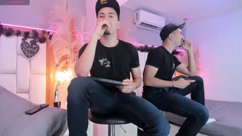 max_huntter online show from March 27, 2:28 am