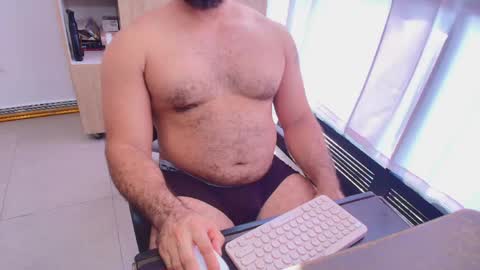max_love25 online show from May 9, 8:37 pm