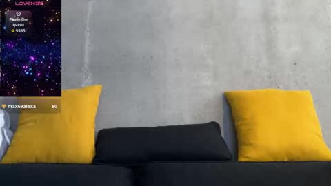    online show from October 23, 6:15 am