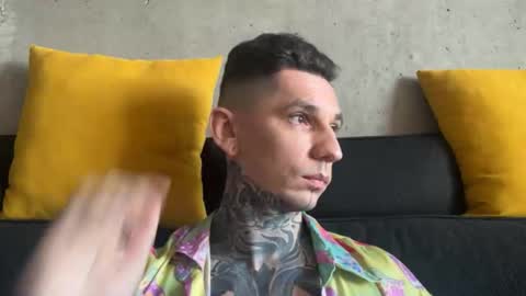    online show from December 20, 6:31 am