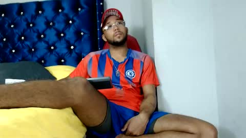 max_sexyhot26 online show from February 26, 3:03 am