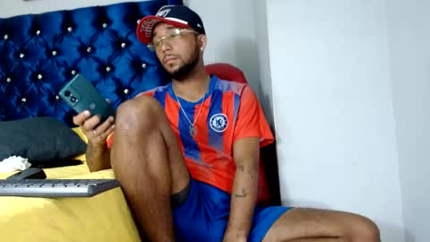 max_sexyhot26 online show from February 26, 6:08 am