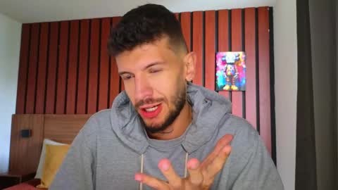 Max Taylor online show from February 10, 7:17 pm