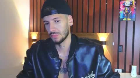 Max Taylor online show from January 18, 2:42 am