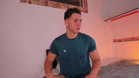 max online show from October 8, 4:40 am