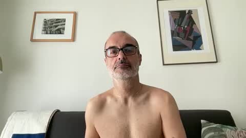 Max Mikado online show from April 29, 11:59 am