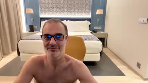 Max Mikado online show from March 6, 12:10 am