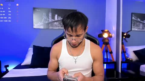 Max Conor online show from May 11, 11:06 am