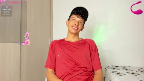 Max  online show from February 24, 11:30 pm