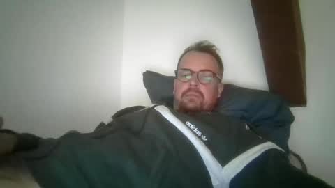 maxhorn591 online show from April 8, 10:18 am