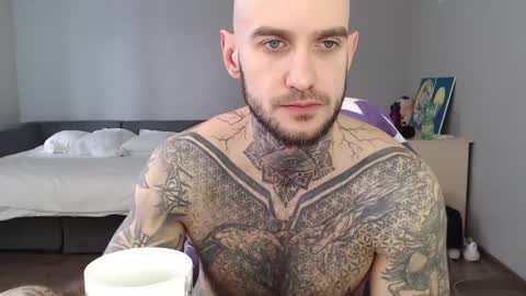 Maximus Fox online show from March 11, 6:30 am