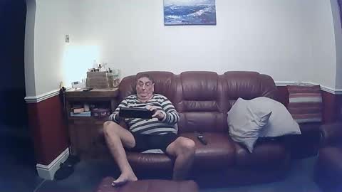 Snapshot of maxi_johnes chatting on February 22, 10:20 pm MAX online show from February 22, 10:20 pm