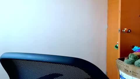 maximiliano_coot online show from February 15, 5:44 pm