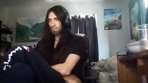 maximillianpayan95 online show from May 19, 8:49 pm