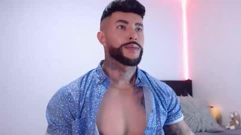 Snapshot of maximus_golden chatting on October 17, 3:54 am Independent Model online show from October 17, 3:54 am