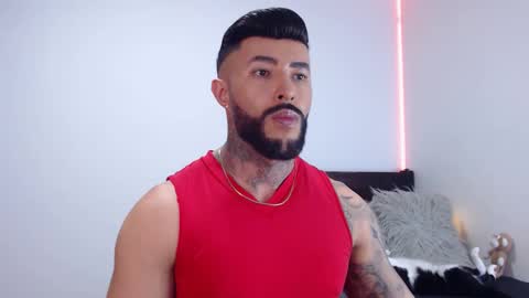 Snapshot of maximus_golden chatting on September 24, 3:02 am Independent Model online show from September 24, 3:02 am