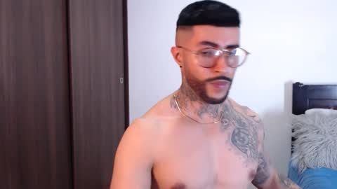 Snapshot of maximus_golden chatting on January 29, 6:01 am Independent Model online show from January 29, 6:01 am