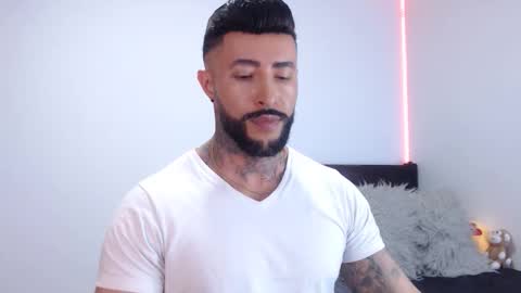 Snapshot of maximus_golden chatting on September 21, 3:10 am Independent Model online show from September 21, 3:10 am