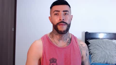Snapshot of maximus_golden chatting on February 7, 2:29 am Independent Model online show from February 7, 2:29 am