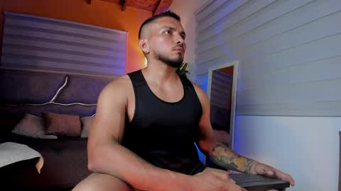 Maximus Clark online show from March 26, 3:01 am