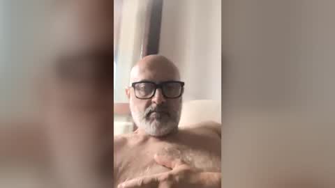 maxinn1967 online show from August 2, 9:55 am