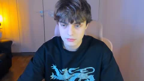 Max online show from March 2, 4:46 pm