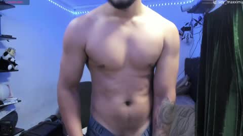 maxximus_10 online show from April 25, 6:48 am