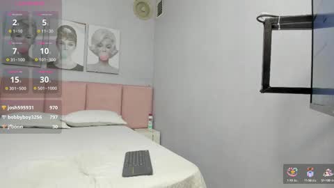 Snapshot of may_fox06 chatting on February 27, 11:06 am MAY online show from February 27, 11:06 am