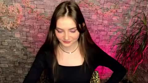 may online show from June 25, 5:18 pm