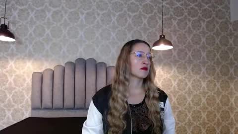 Maya online show from September 14, 12:28 pm