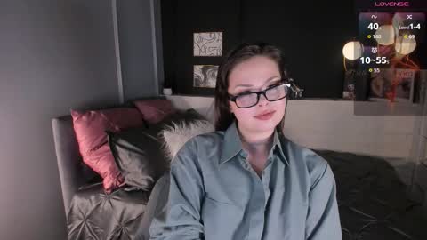 Maya online show from March 21, 2:00 pm