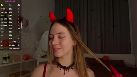 My name is Kara  online show from October 27, 9:26 pm