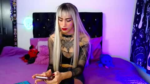 mayaredd online show from March 7, 12:48 am