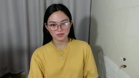 mayasally_ online show from December 29, 6:35 am