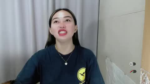 mayasally_ online show from January 30, 6:03 am