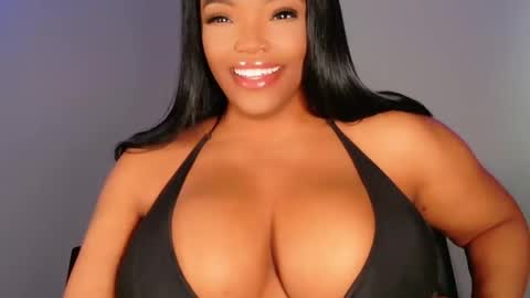 MayBabi online show from September 28, 6:06 pm